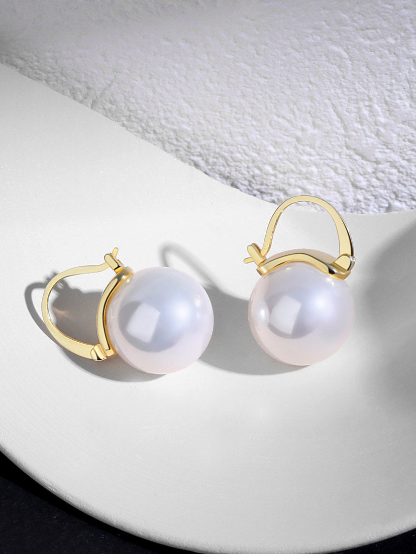 Mother of Pearl Bead Yan Earrings