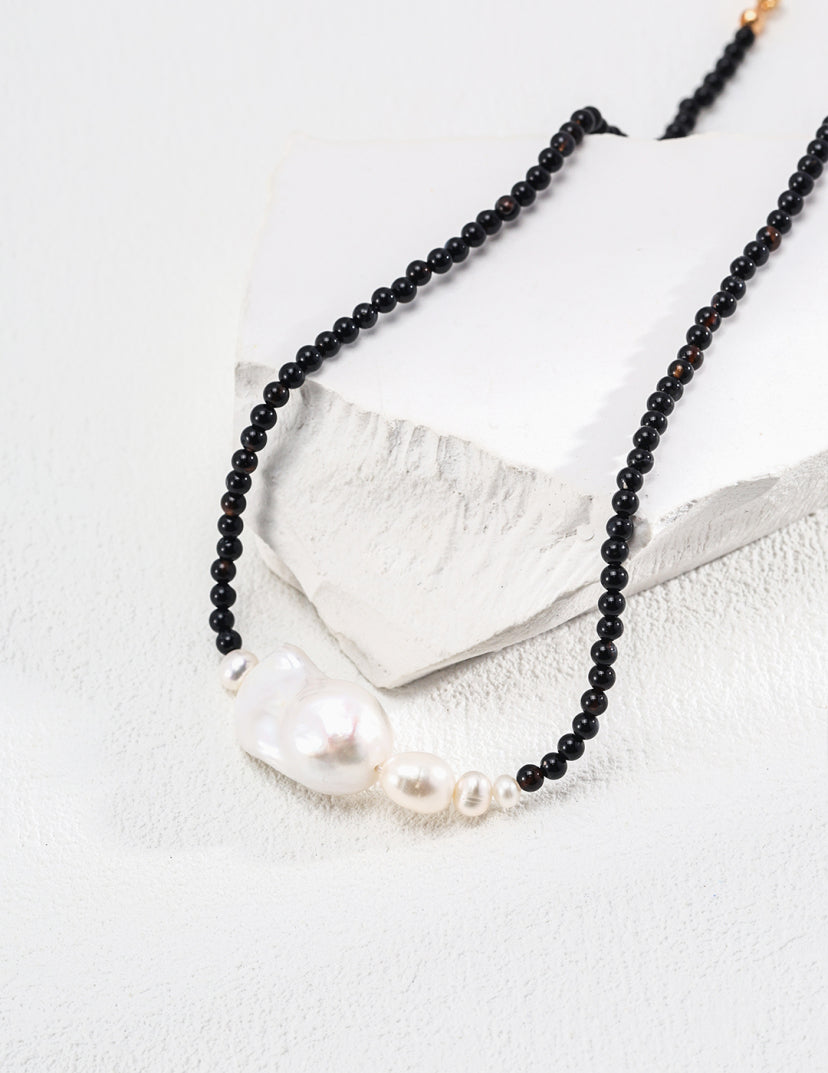 Black Onyx Baroque Pearl Ice Queen Necklace – Yan Collection