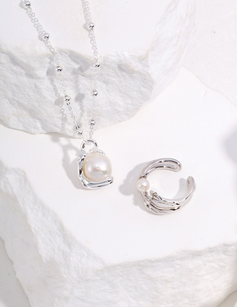 Freshwater Baroque Pearl Steling Silver - Eye of Jupiter Necklace